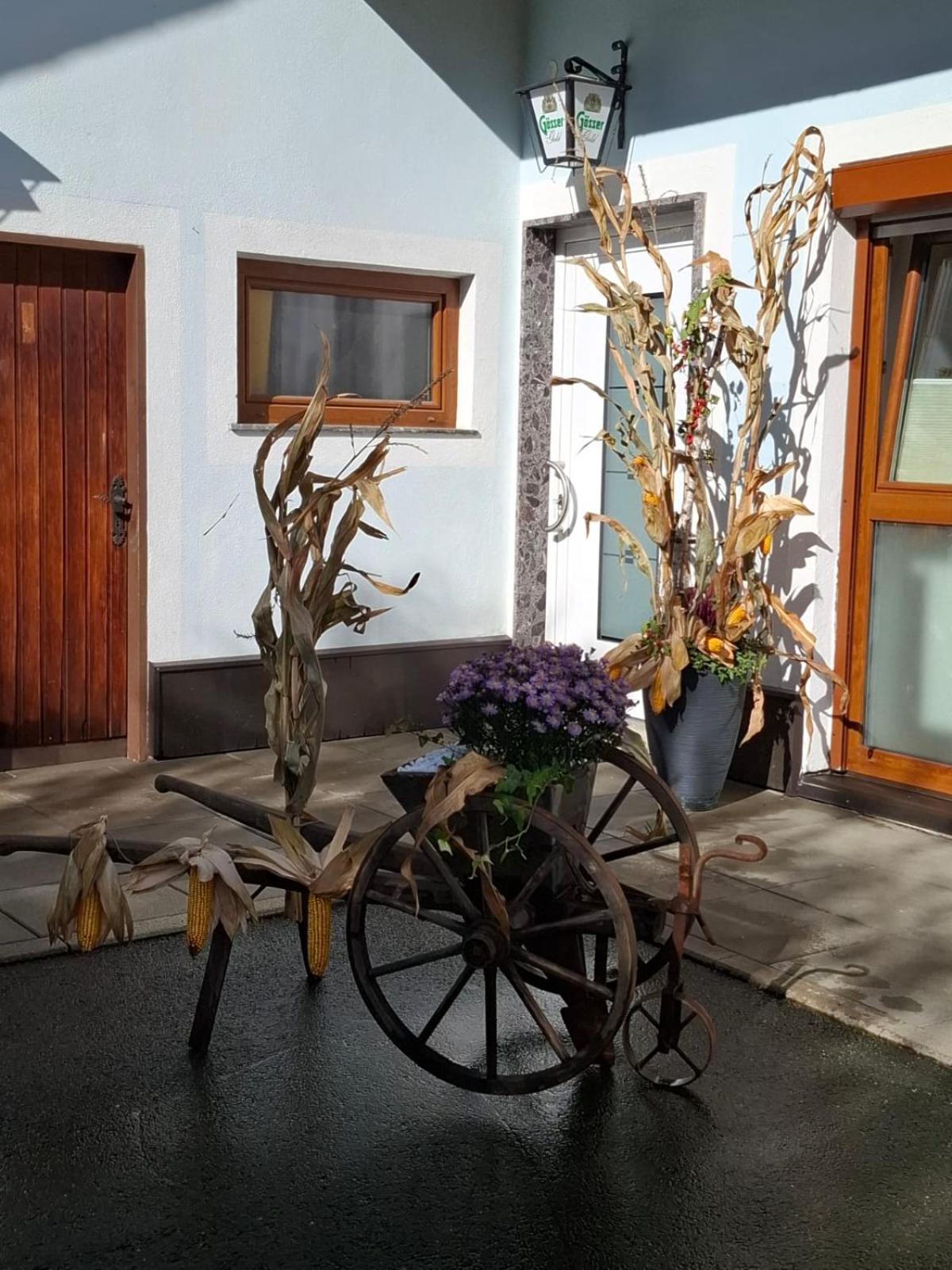 Ferienwohnung Heiabett Wies Bagian luar foto